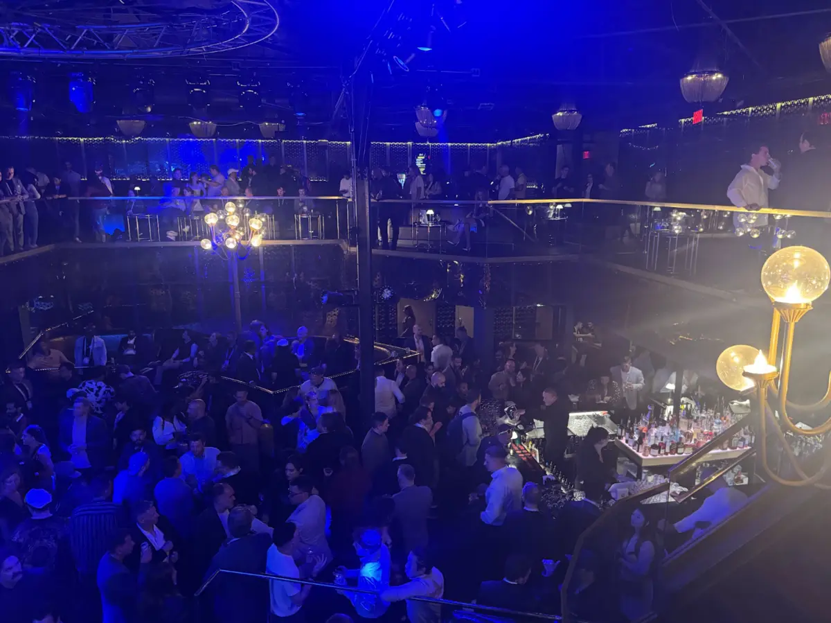Packed dance floor at the SF Ben After Party